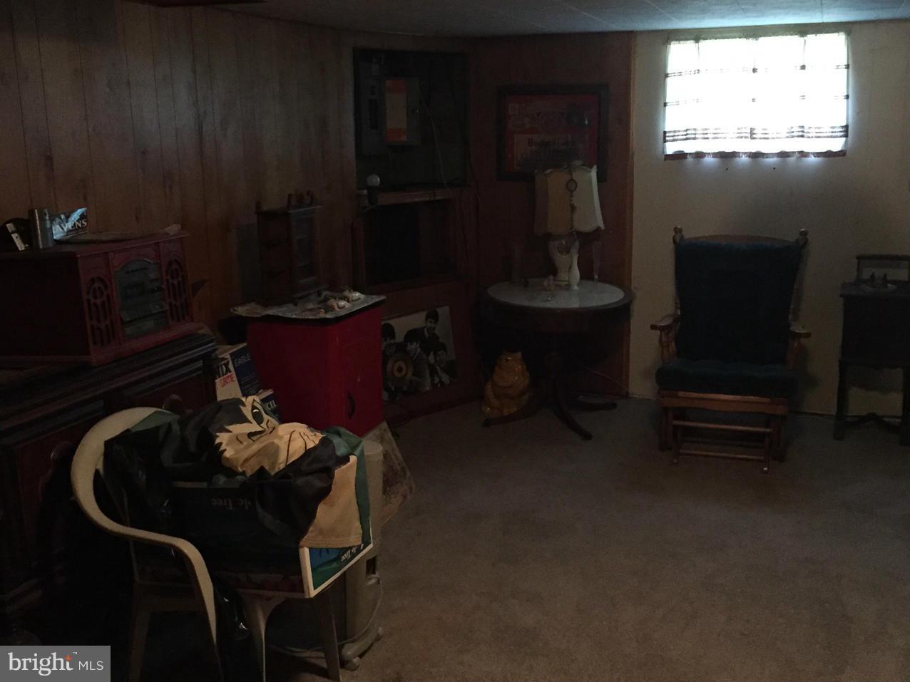 3820 East Joppa Road Baltimore, MD 21234 - Photo 8 of 9 Interior (General)
