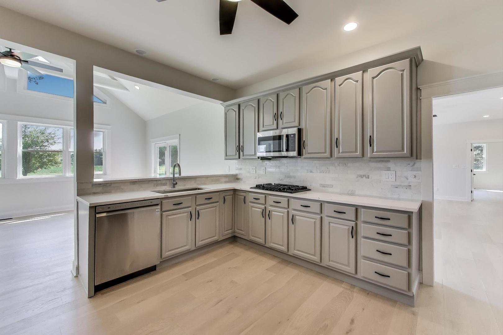 2803 West Offner Road Monee, IL 60449 - Photo 9 of 56