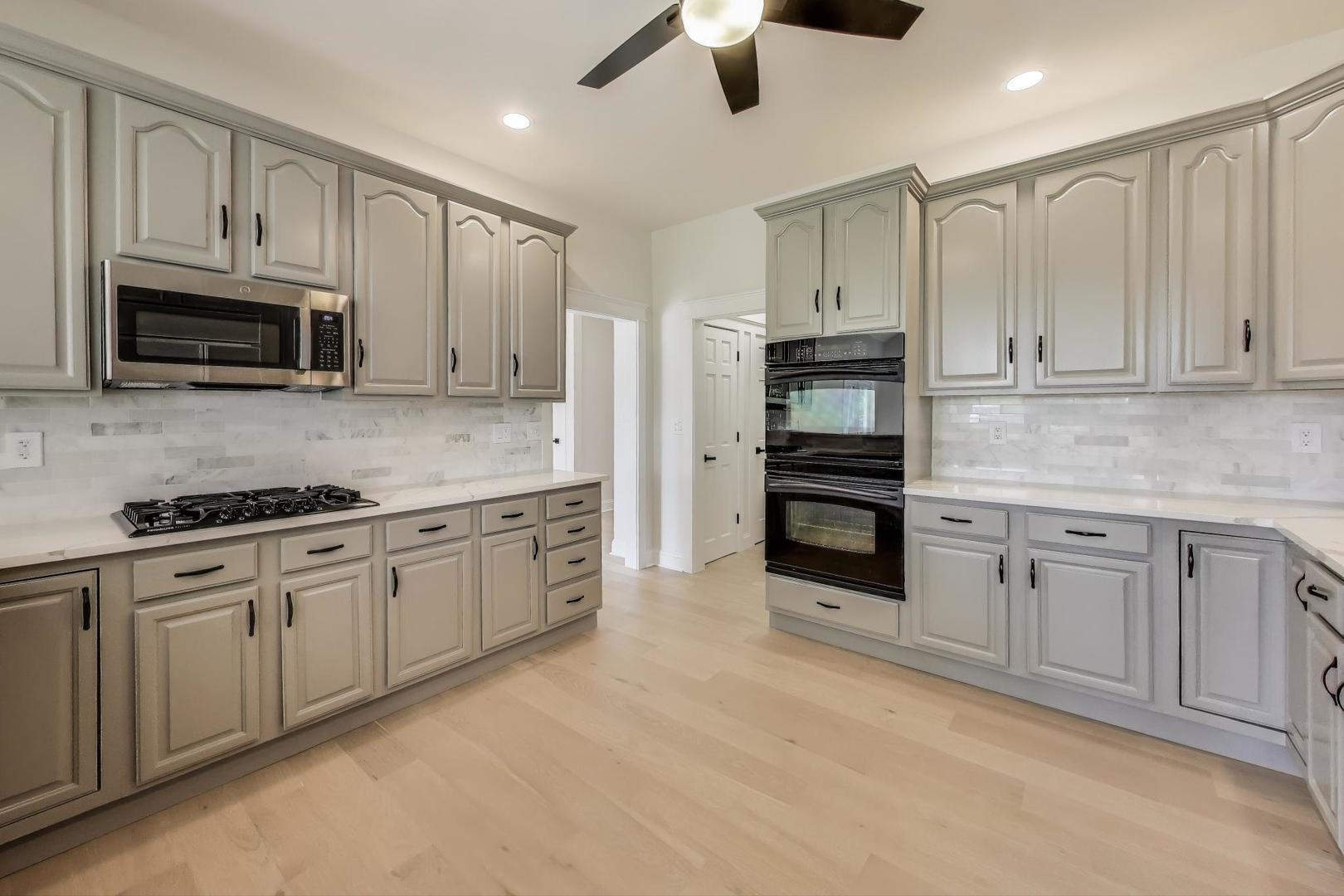 2803 West Offner Road Monee, IL 60449 - Photo 10 of 56