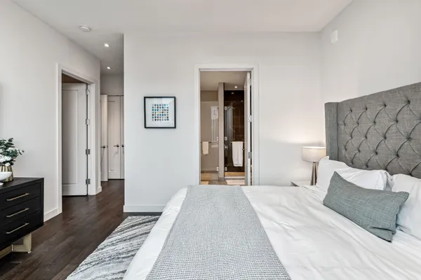 $13,000 | 160 2nd Avenue South, Unit 2102, Nashville, TN 37201