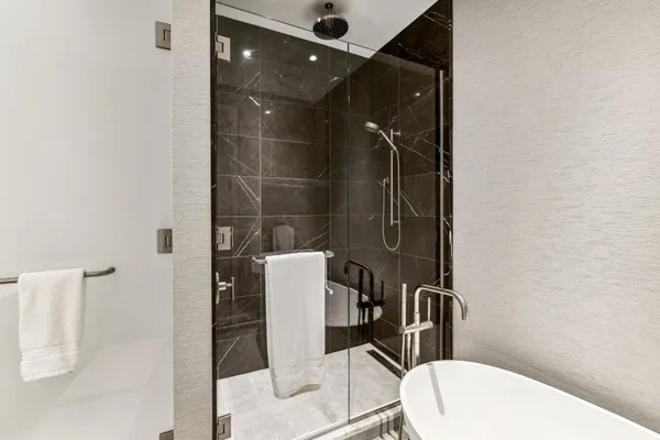 $13,000 | 160 2nd Avenue South, Unit 2102, Nashville, TN 37201