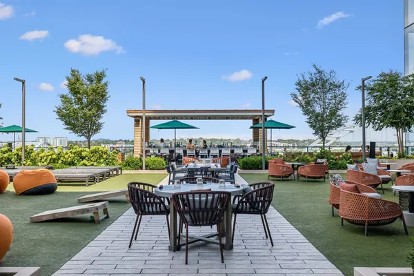 $13,000 | 160 2nd Avenue South, Unit 2102, Nashville, TN 37201