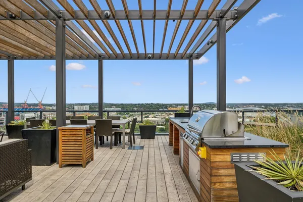 $13,000 | 160 2nd Avenue South, Unit 2102, Nashville, TN 37201