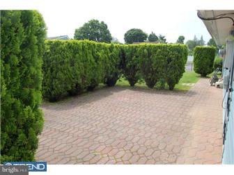 2 Candle Road Levittown, PA 19057 - Photo 10 of 12 Deck