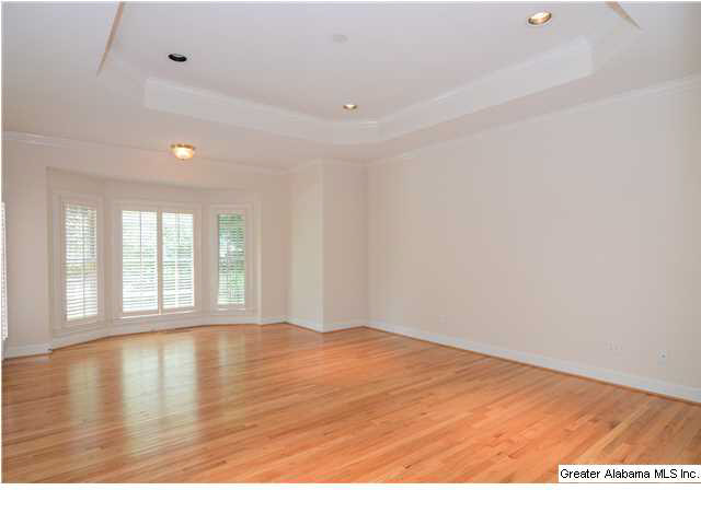 2052 Magnolia Ridge Birmingham, AL 35243 - Photo 16 of 32