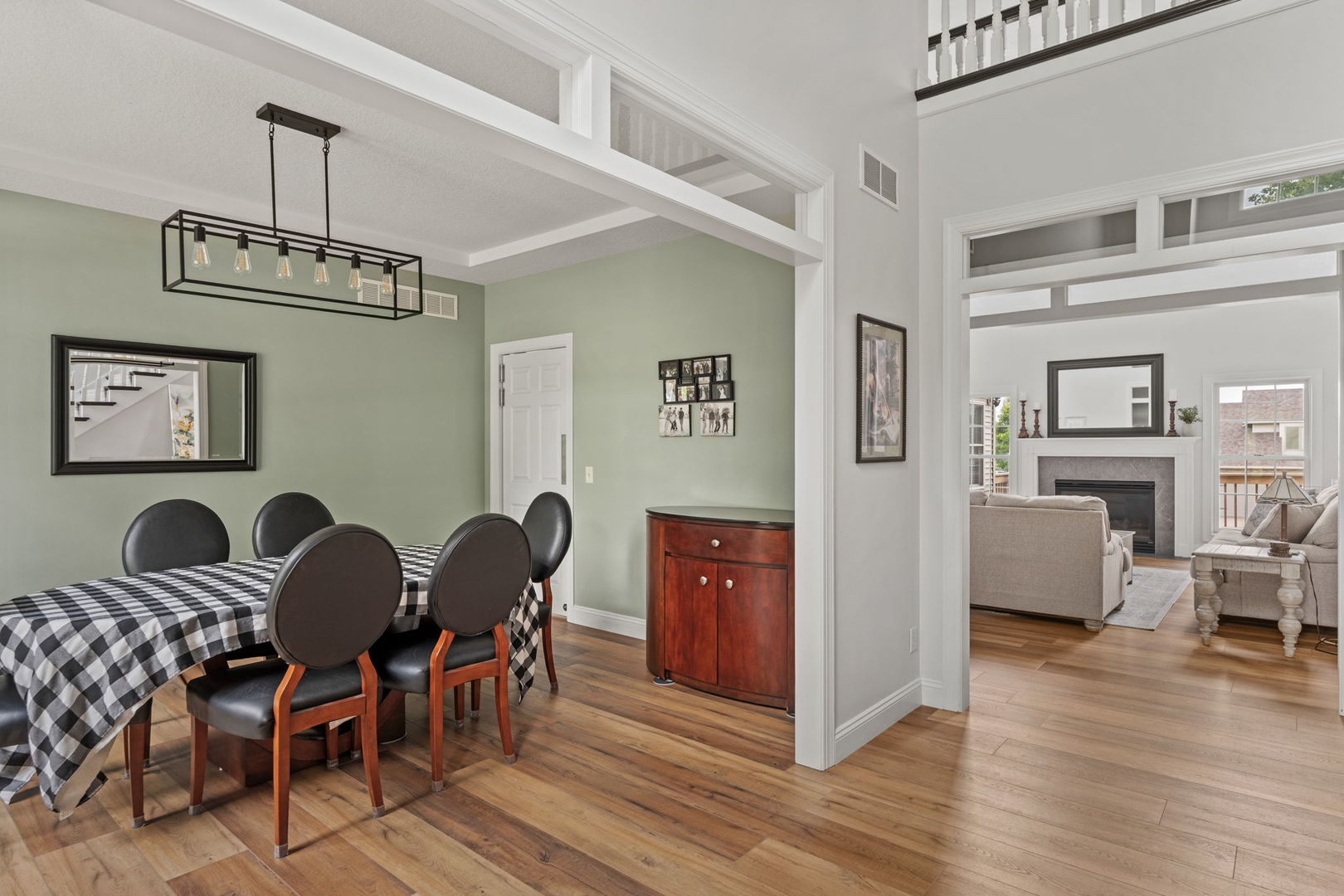 6404 Forest Road Davenport, IA 52807 - Photo 4 of 67 Gallery Image 4