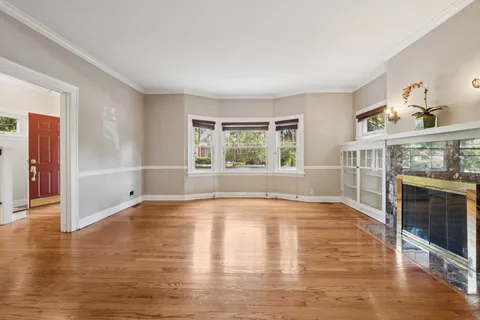 $899,000 | 565 Ryan Place, Lake Forest, IL 60045