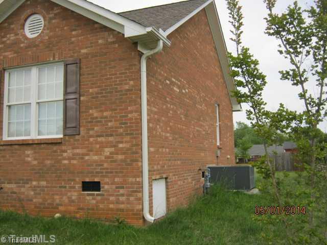 104 Emlee Street Lexington, NC 27295 - Photo 3 of 11 Other. Side View