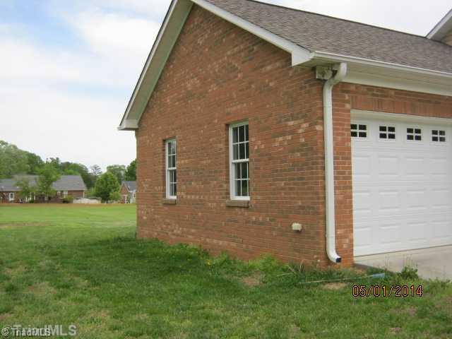 104 Emlee Street Lexington, NC 27295 - Photo 4 of 11 Other. Side View