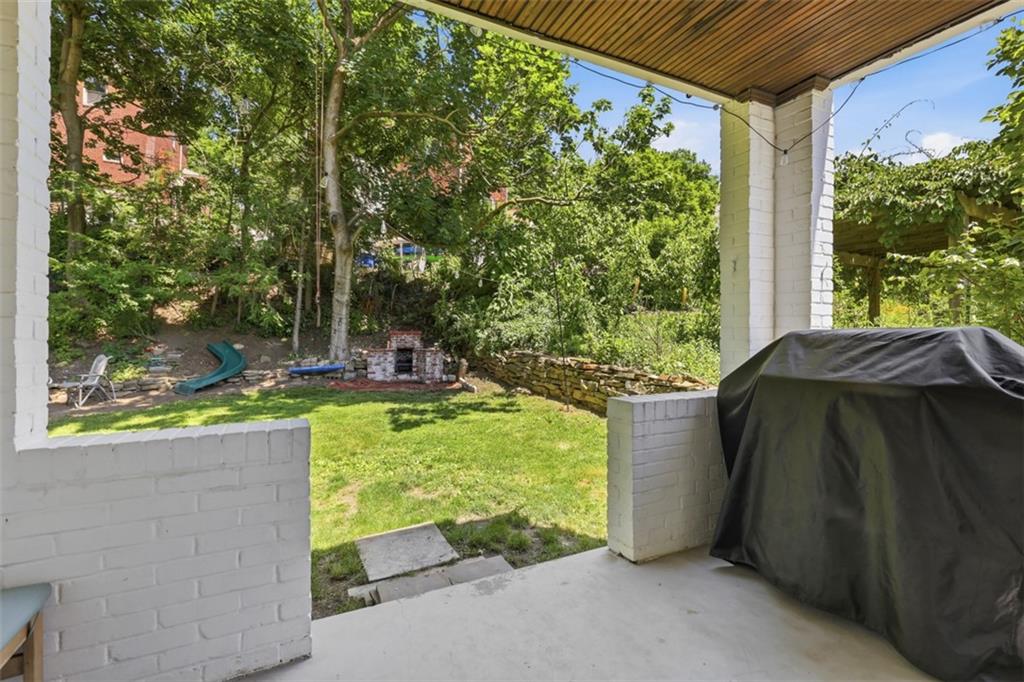 2830 Fernwald Road Pittsburgh, PA 15217 - Photo 31 of 37