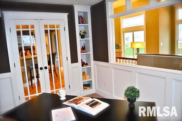 6488 Fairhaven Road Davenport, IA 52807 - Photo 7 of 12 Gallery Image 7
