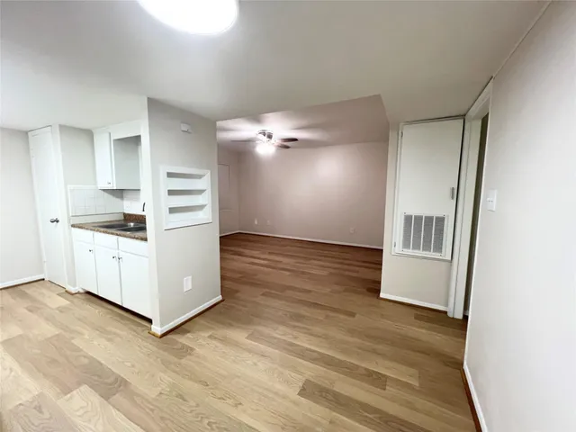 $625 | 2400 5th Street, Unit 25, Bay City, TX 77414