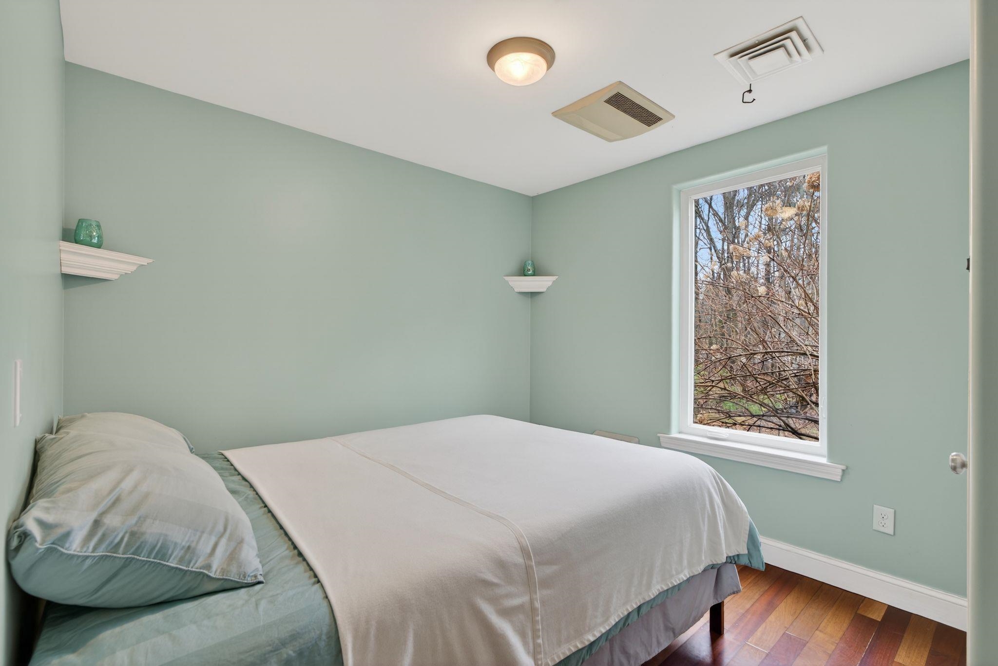 190 Blackwater Road Rochester, NH 03867 - Photo 12 of 60
