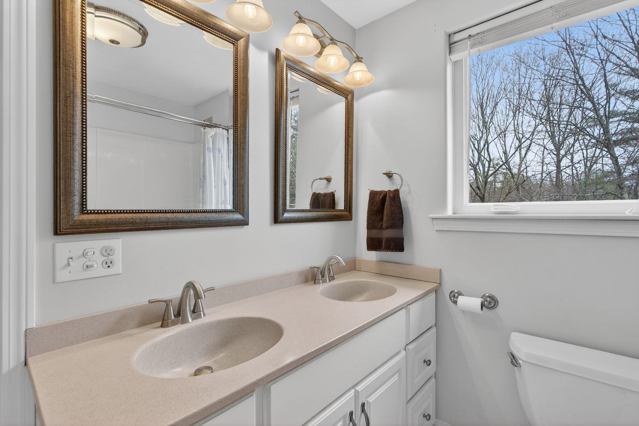190 Blackwater Road Rochester, NH 03867 - Photo 19 of 60
