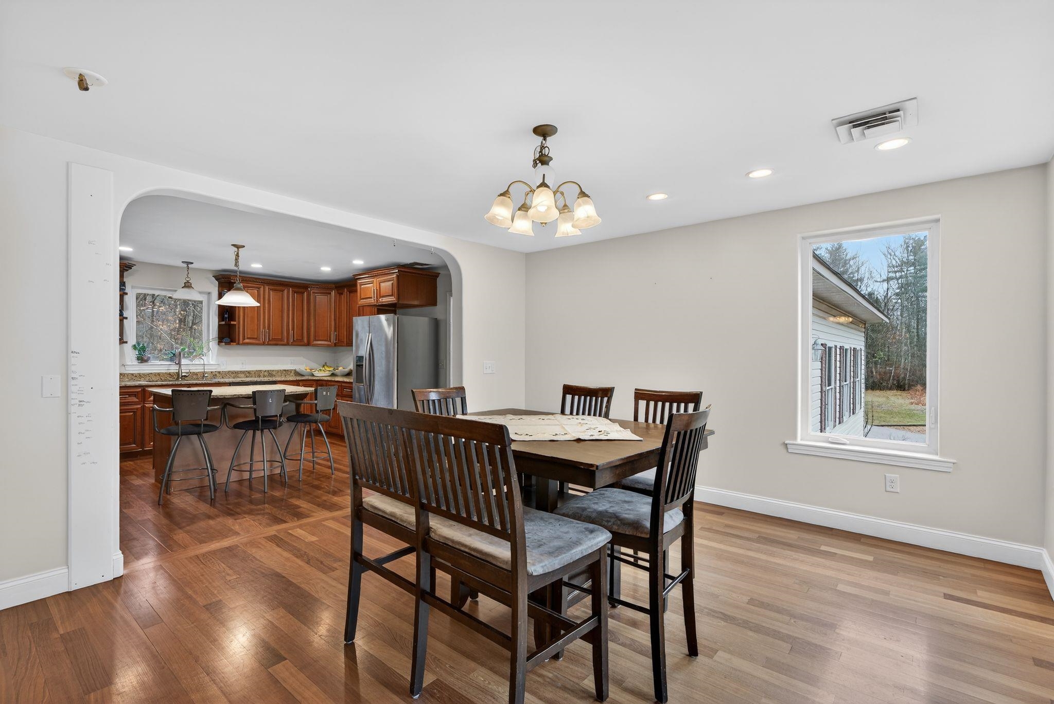 190 Blackwater Road Rochester, NH 03867 - Photo 5 of 60