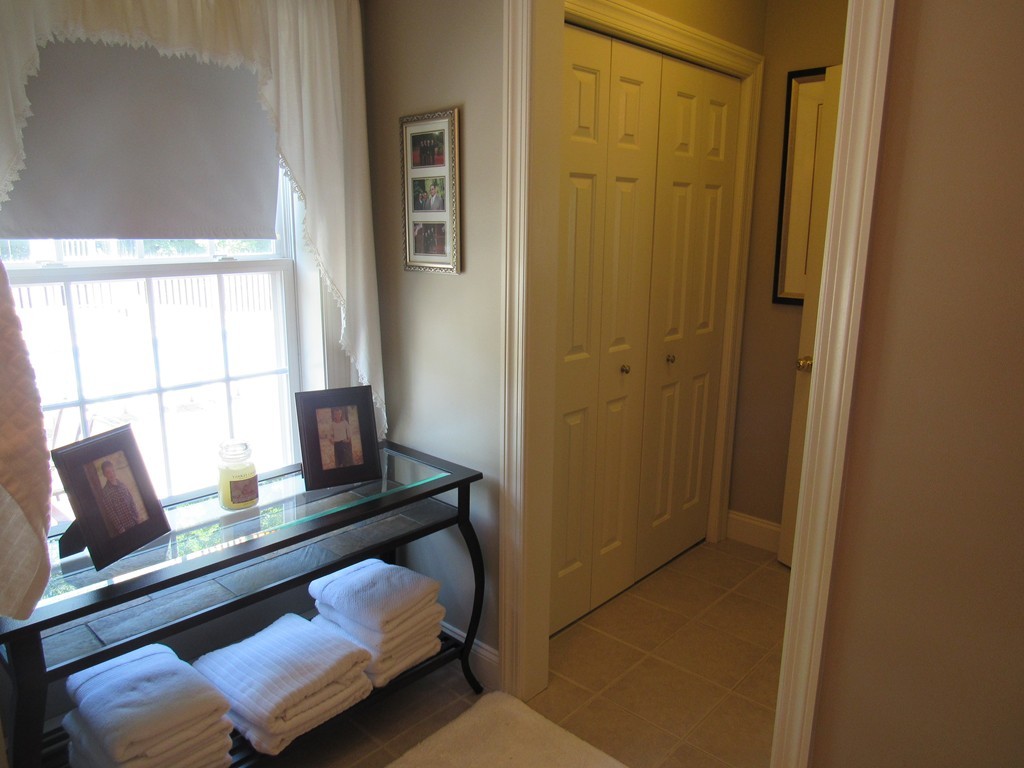 4 Lee Road Deerfield, MA 01373 - Photo 12 of 30 Gallery Image 12