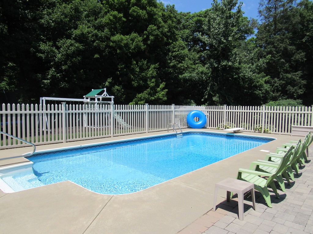4 Lee Road Deerfield, MA 01373 - Photo 28 of 30 Gallery Image 28