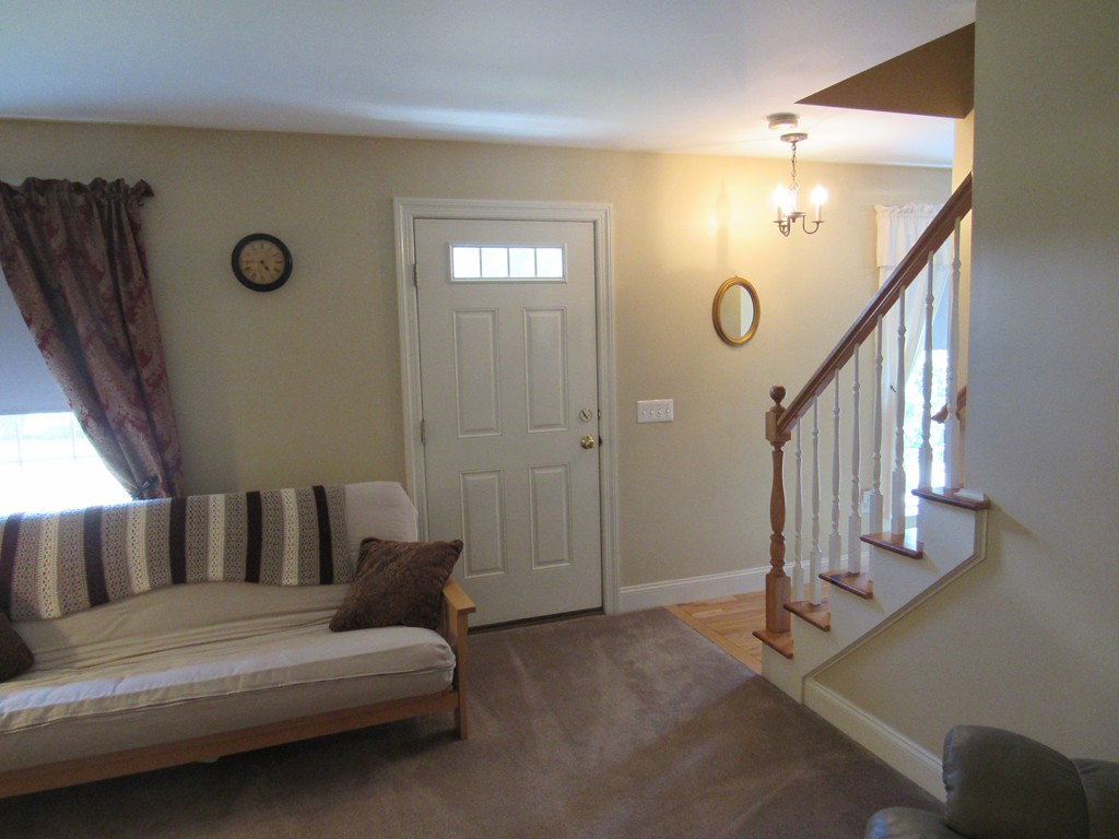 4 Lee Road Deerfield, MA 01373 - Photo 6 of 30 Gallery Image 6