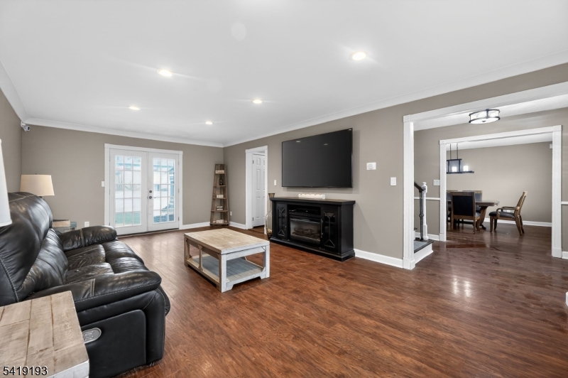 9 Linwood Road Flanders, NJ 07836 - Photo 11 of 50