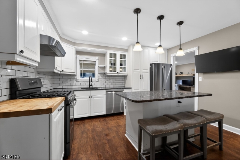 9 Linwood Road Flanders, NJ 07836 - Photo 14 of 50