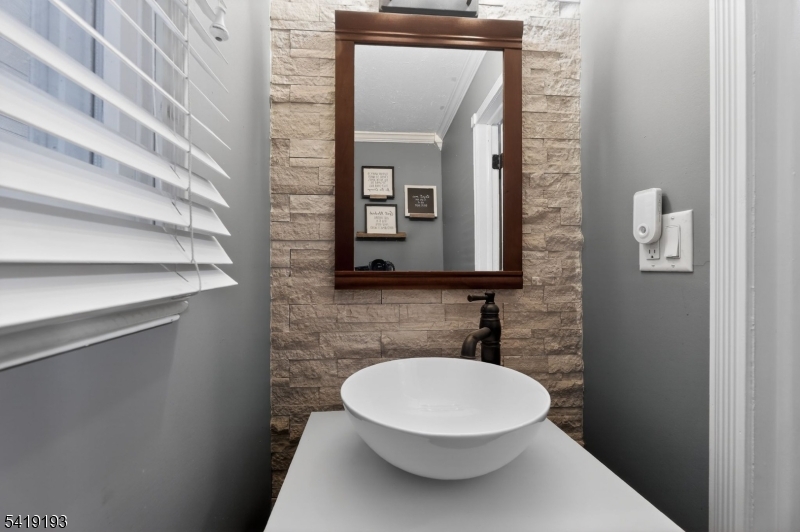 9 Linwood Road Flanders, NJ 07836 - Photo 25 of 50