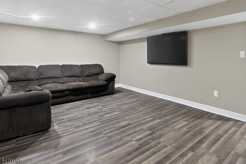 9 Linwood Road Flanders, NJ 07836 - Photo 39 of 50