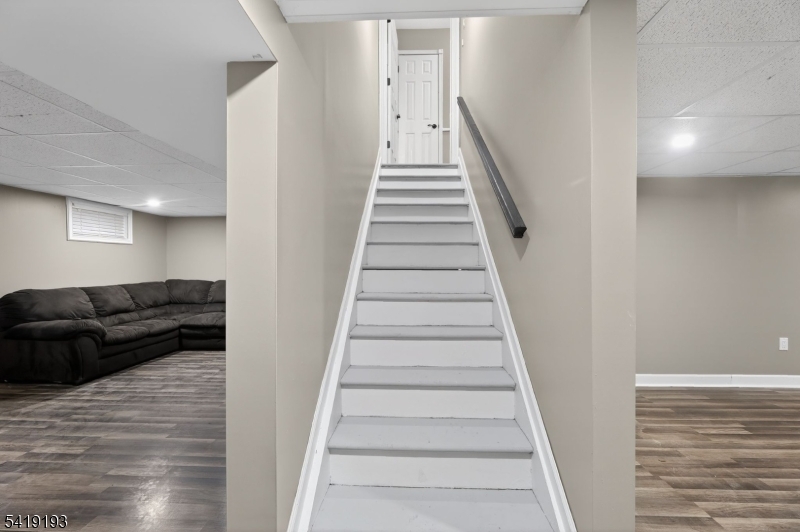 9 Linwood Road Flanders, NJ 07836 - Photo 40 of 50