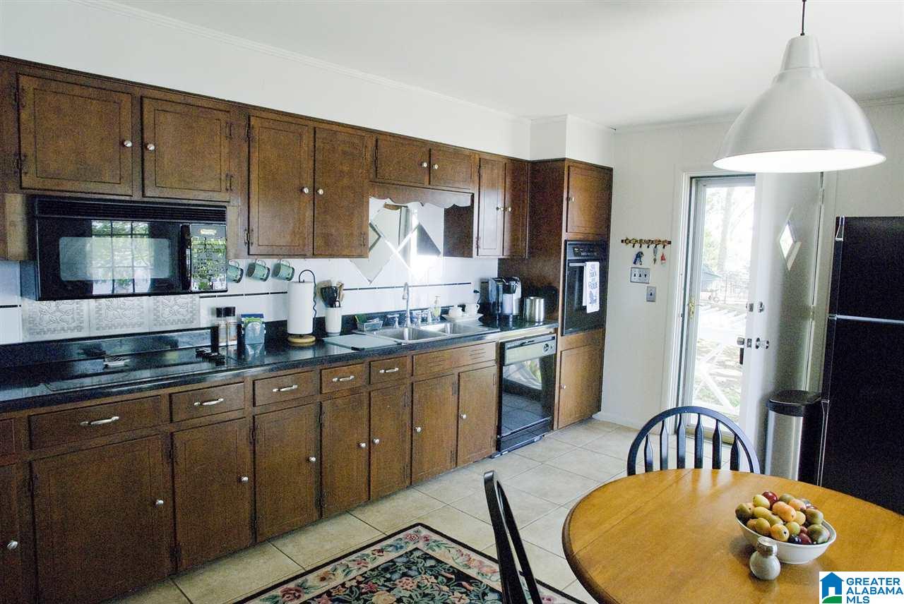 350 Clearwater Point Road Cropwell, AL 35054 - Photo 10 of 31