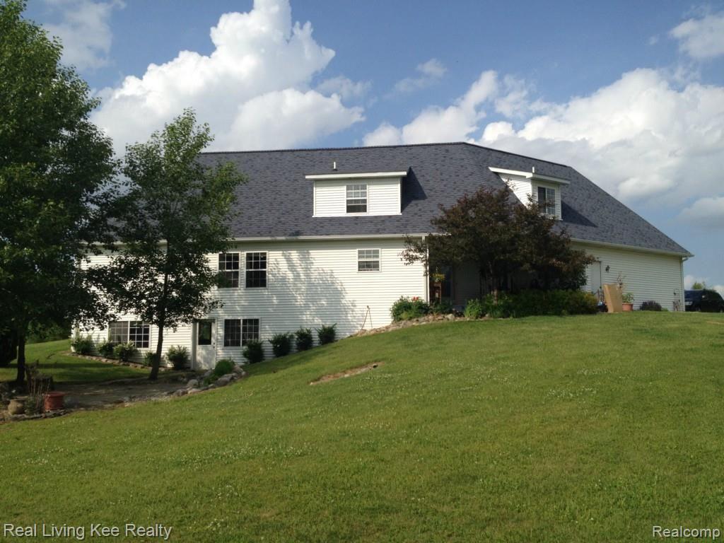 4712 Willis Road North Branch, MI 48461 - Photo 38 of 53 IMG_1831.jpg