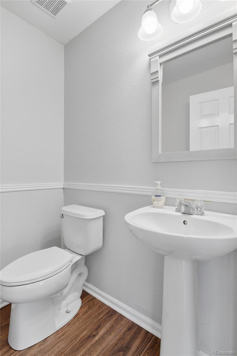 5445 Perth Court Denver, CO 80249 - Photo 14 of 33