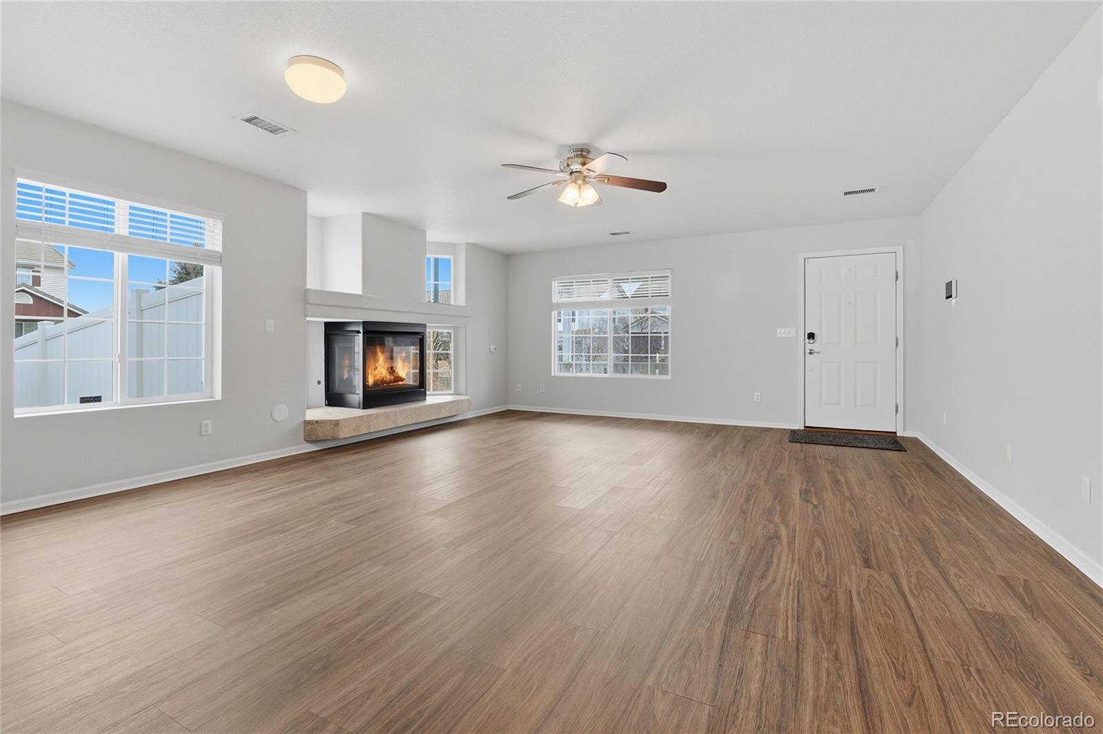 5445 Perth Court Denver, CO 80249 - Photo 9 of 33