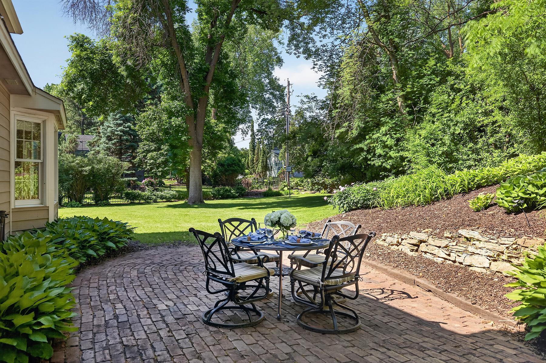 6608 Mohawk Trail Edina, MN 55439 - Photo 10 of 55