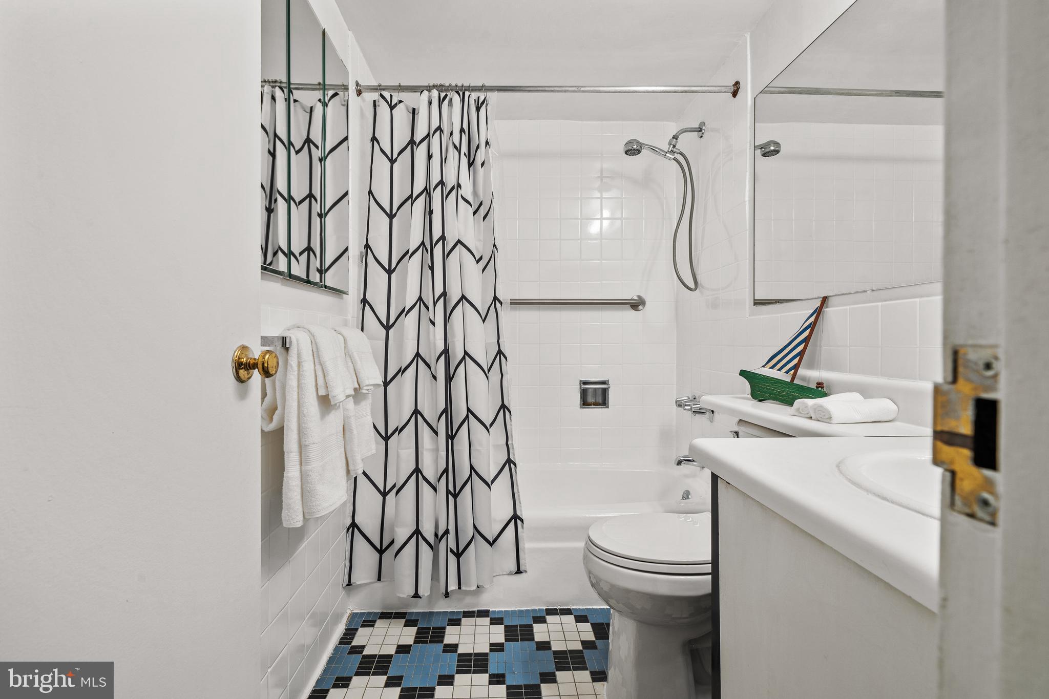 700 7th Street Southwest, Unit 110 Washington, DC 20024 - Photo 15 of 42