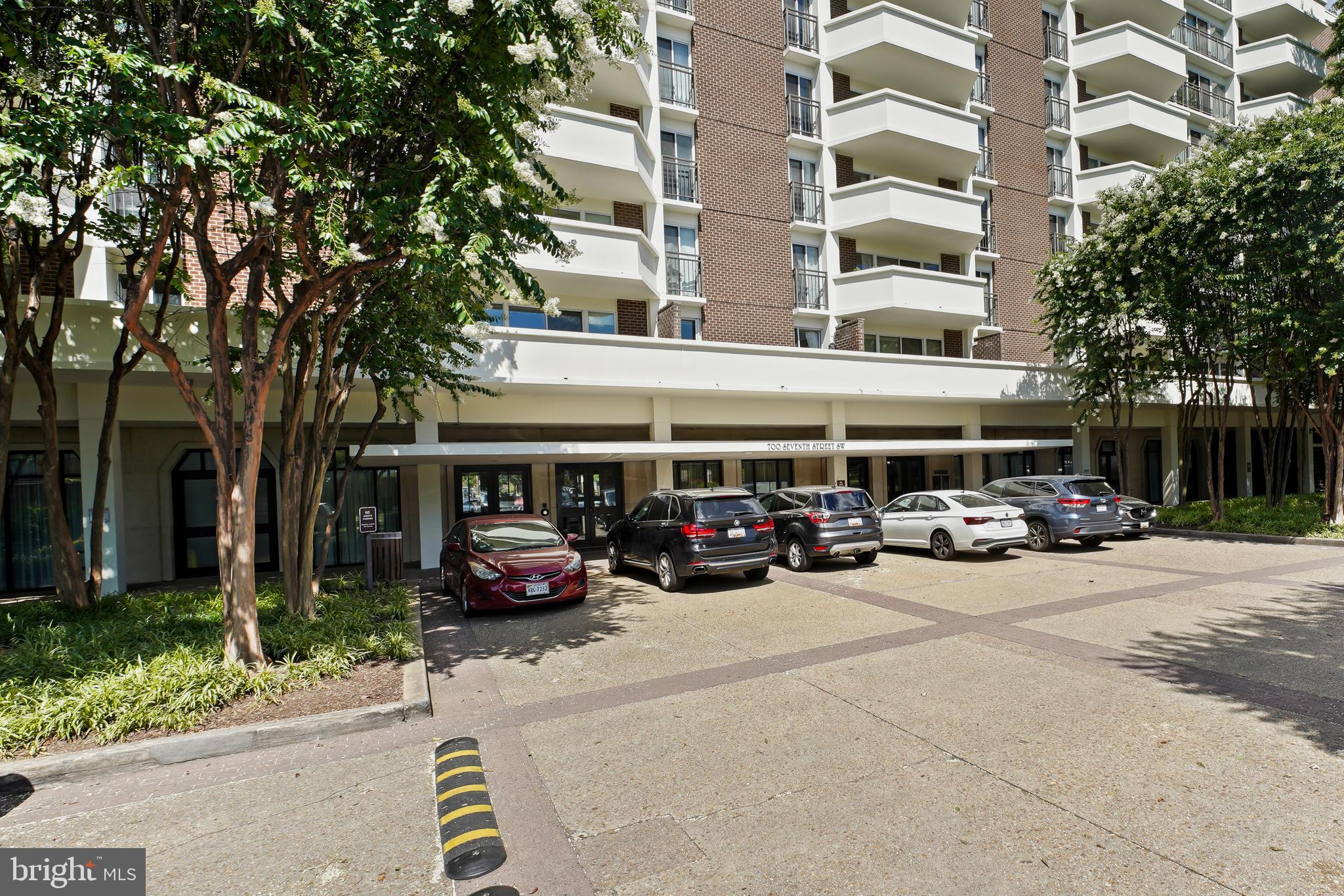 700 7th Street Southwest, Unit 110 Washington, DC 20024 - Photo 34 of 42 Back alley-60mn guest parking