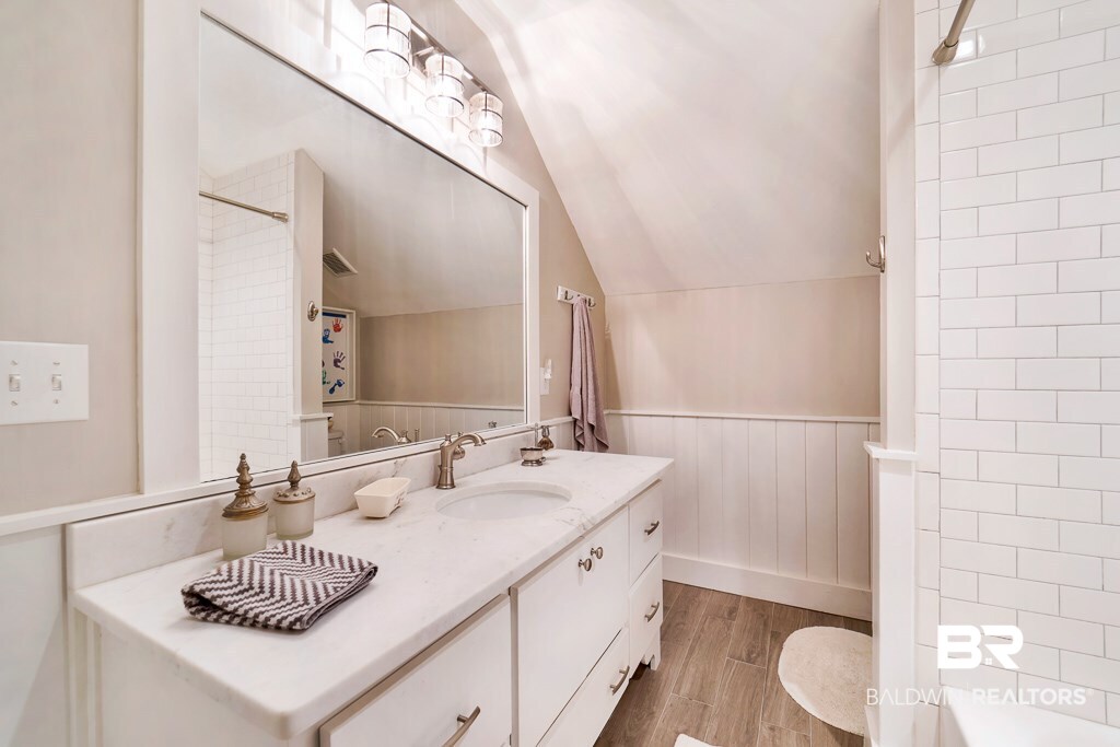 23749 Main Street Fairhope, AL 36532 - Photo 23 of 50 Bath 2