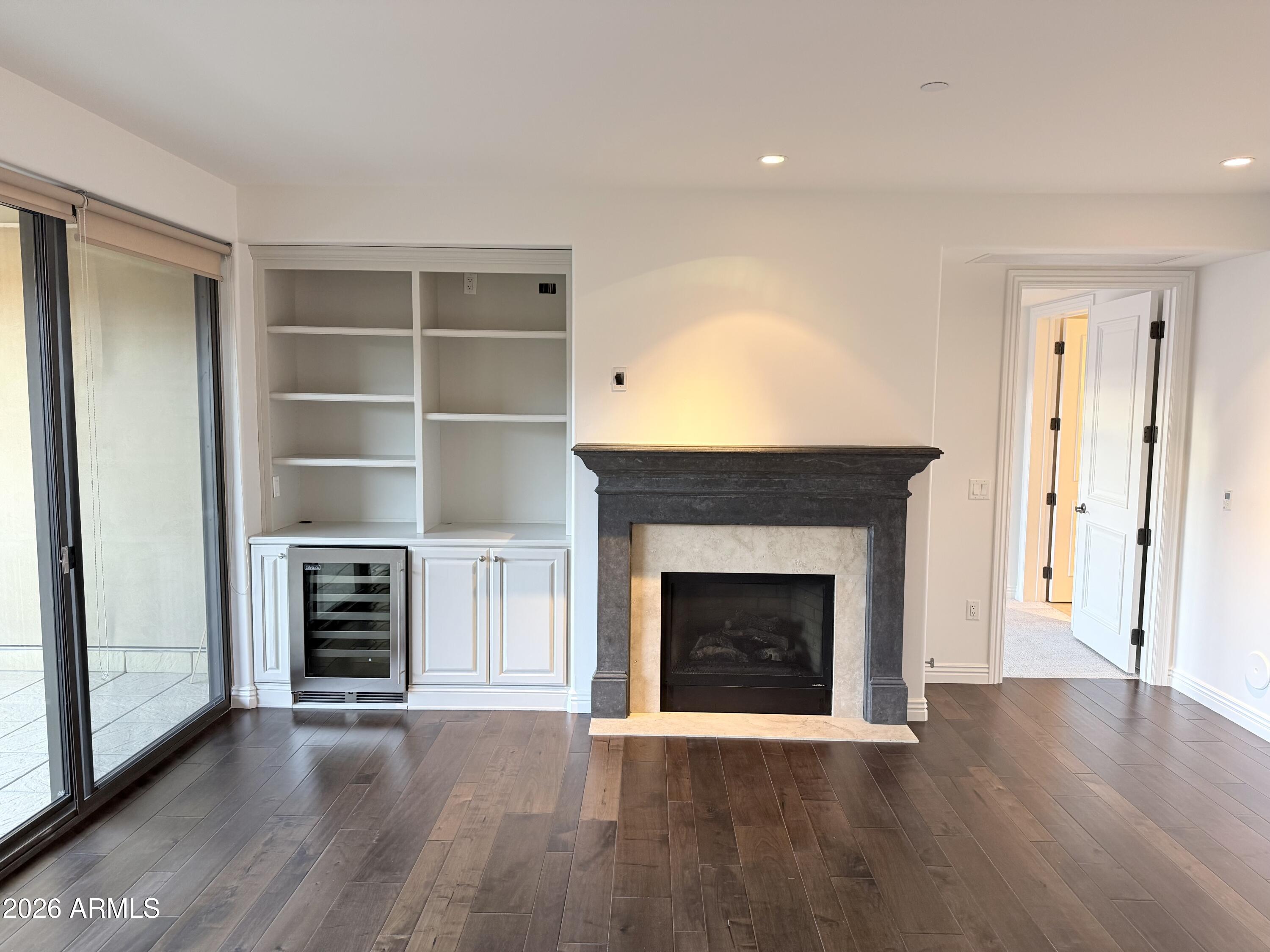 7181 East Camelback Road, Unit 304 Scottsdale, AZ 85251 - Photo 8 of 28 IMG_2891