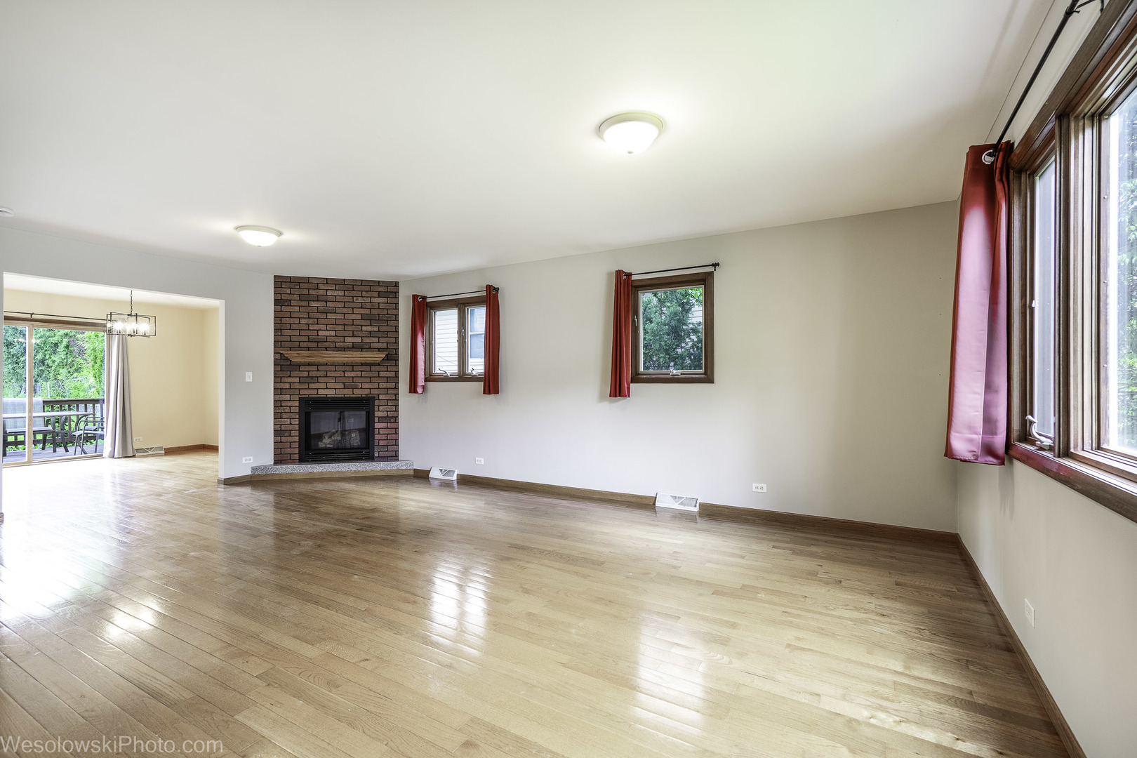511 West Palatine Road Palatine, IL 60067 - Photo 6 of 30 Gallery Image 6