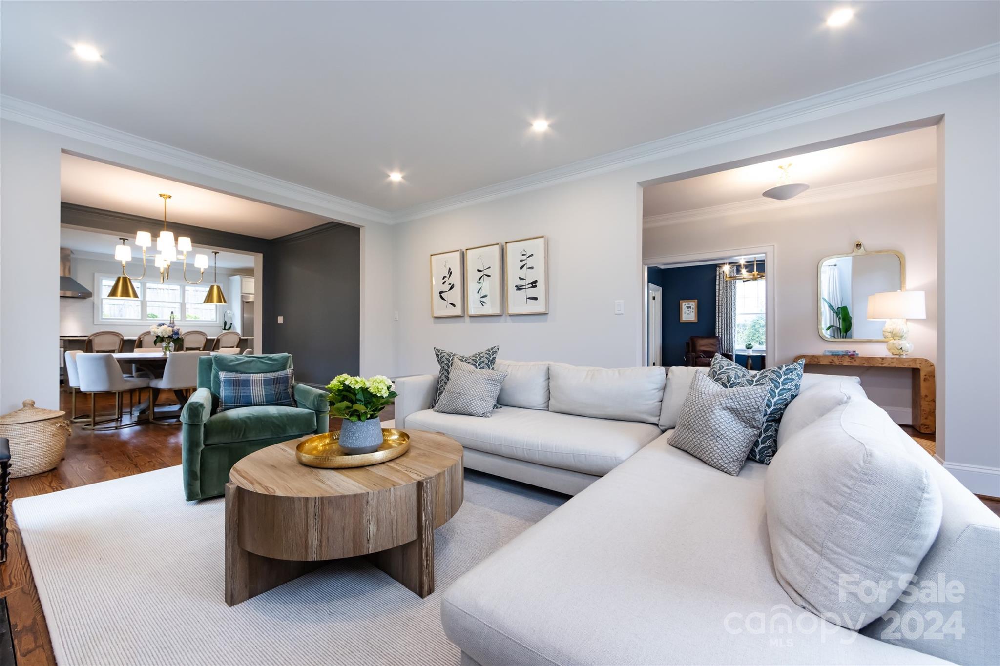1918 Overhill Road Charlotte, NC 28211 - Photo 11 of 41 Gallery Image 11