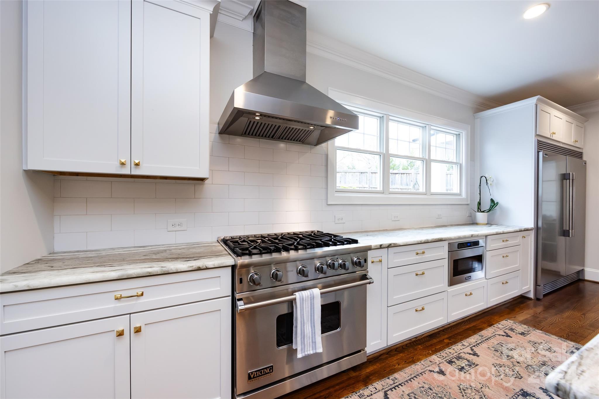 1918 Overhill Road Charlotte, NC 28211 - Photo 15 of 41 Gallery Image 15