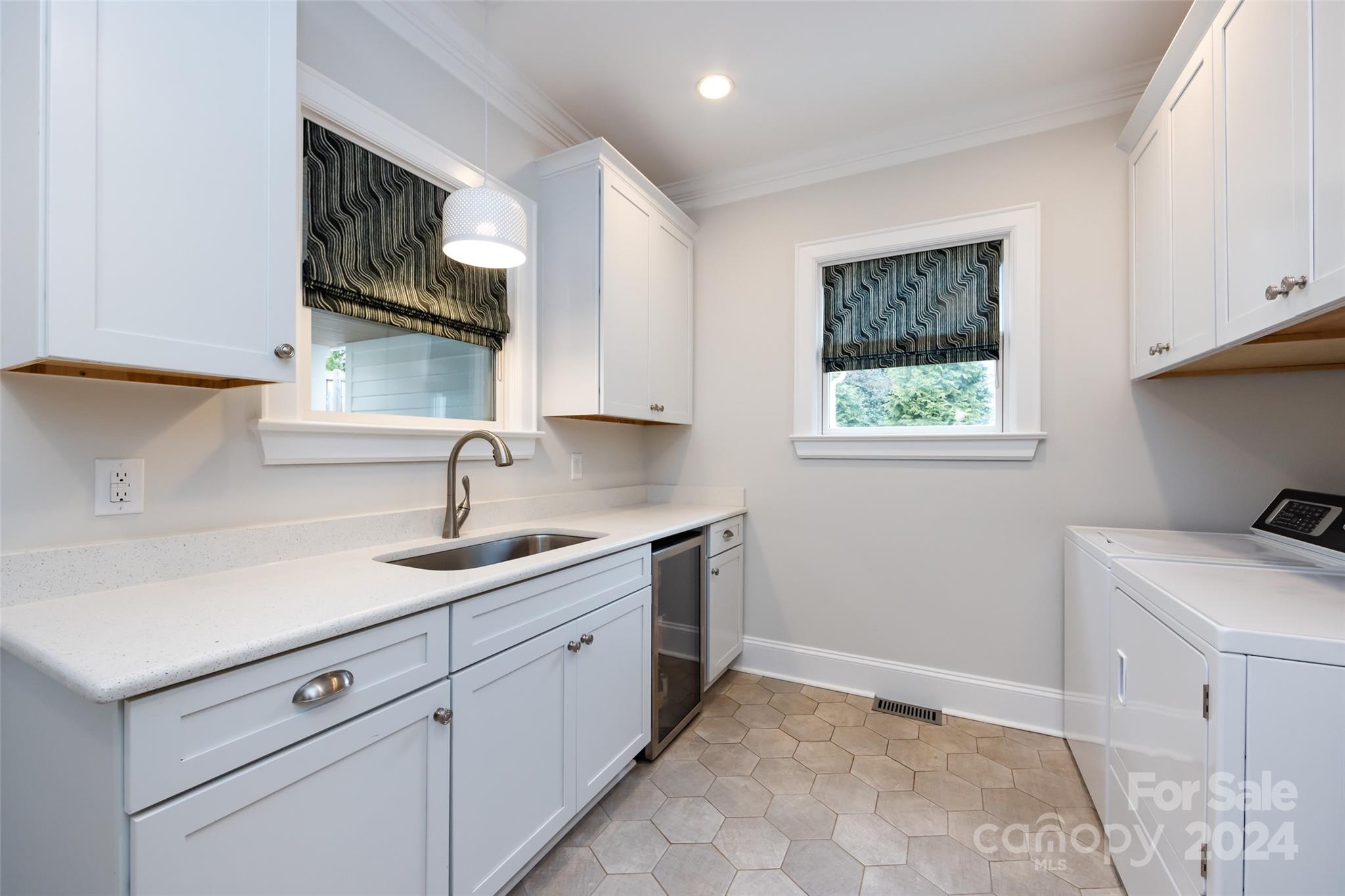 1918 Overhill Road Charlotte, NC 28211 - Photo 18 of 41 Gallery Image 18