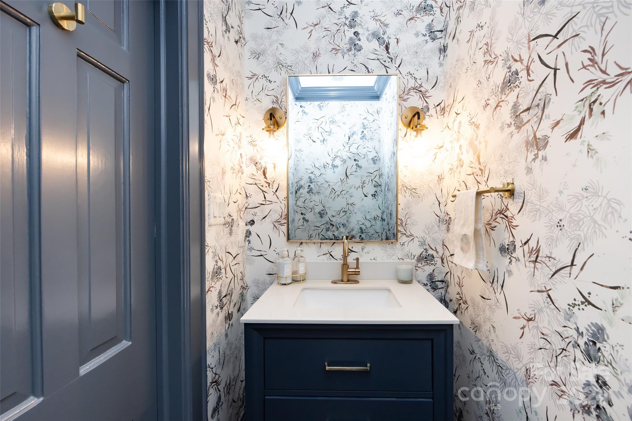 1918 Overhill Road Charlotte, NC 28211 - Photo 19 of 41 Gallery Image 19