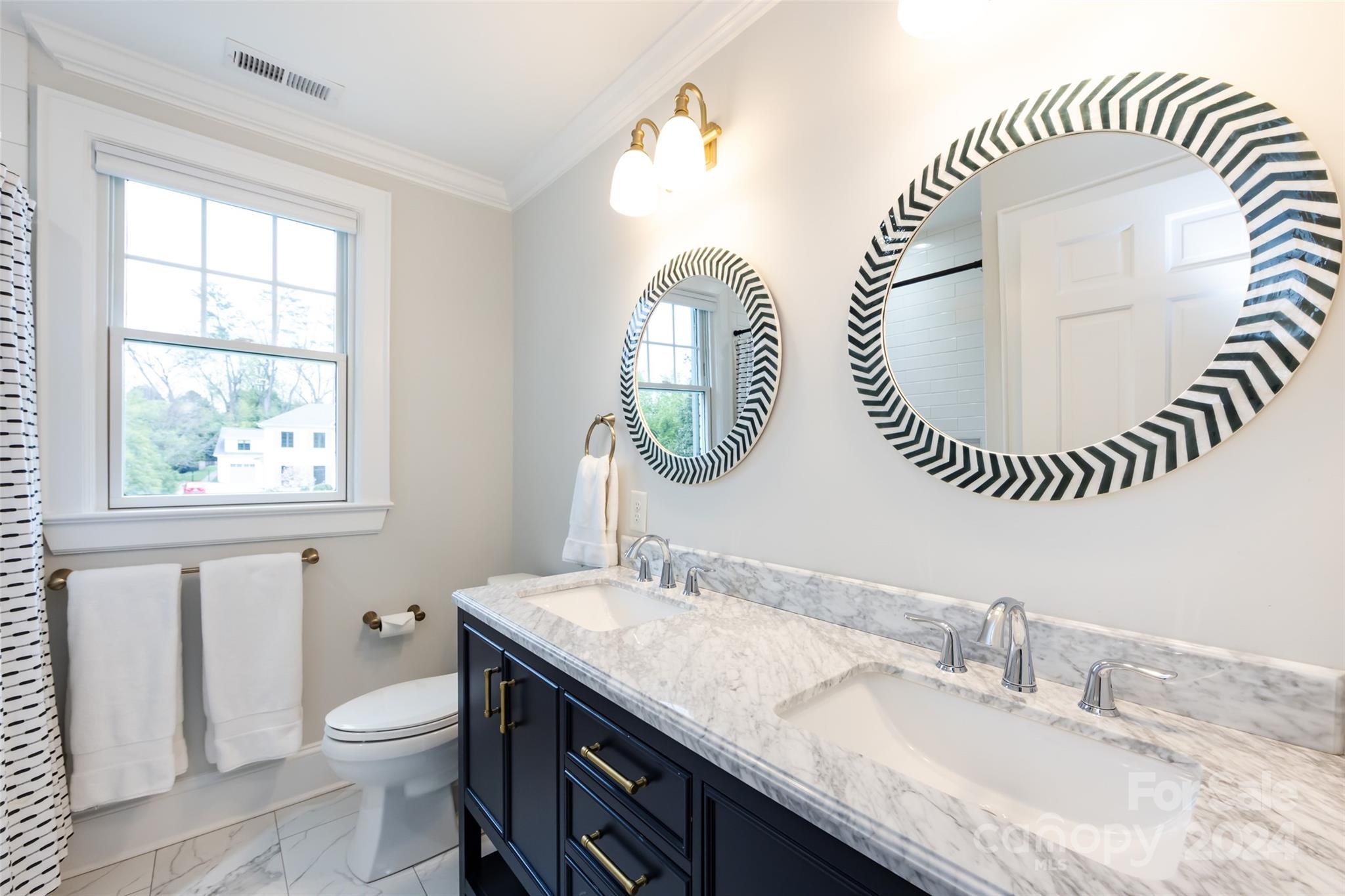 1918 Overhill Road Charlotte, NC 28211 - Photo 26 of 41 Gallery Image 26