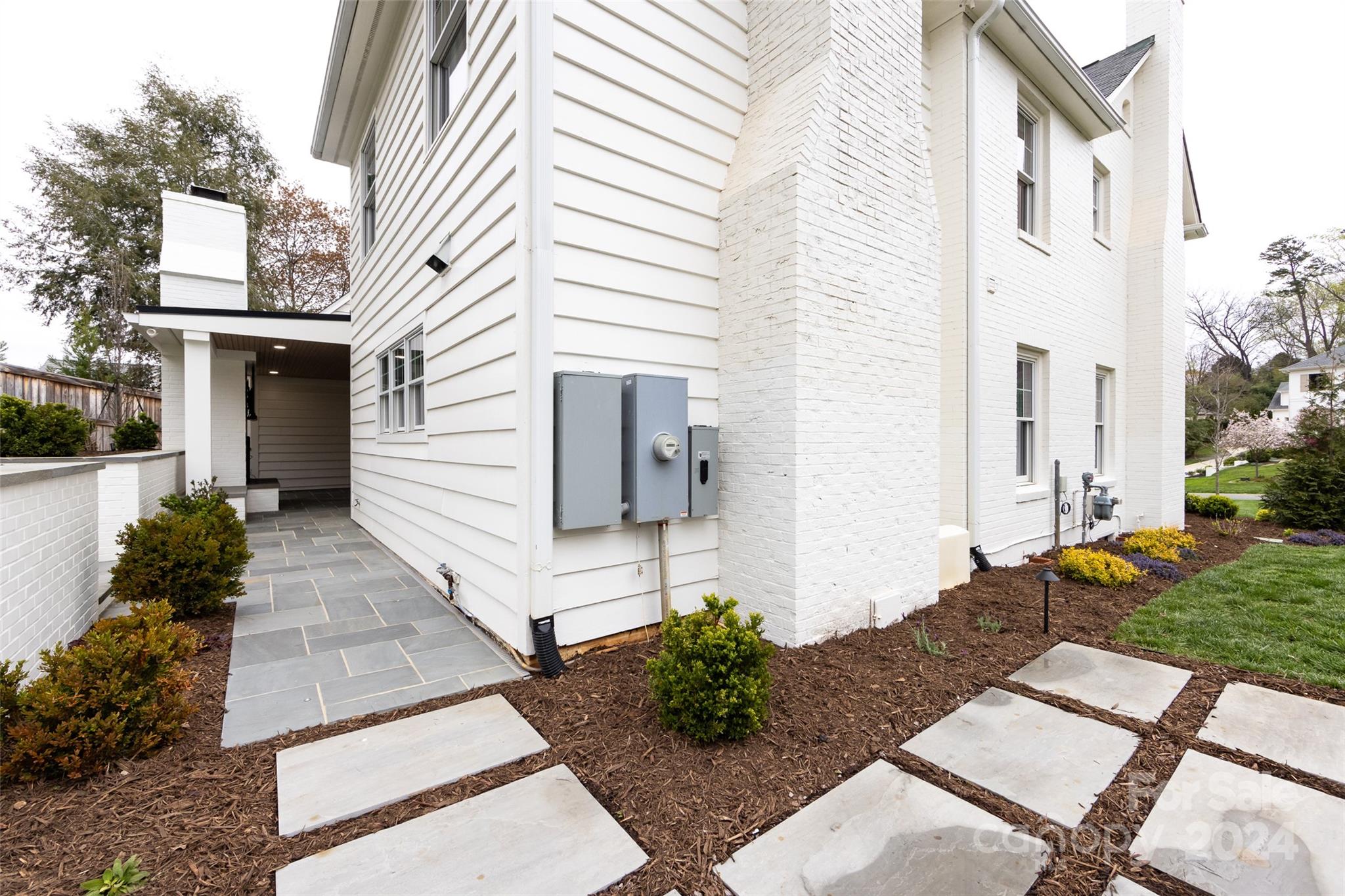 1918 Overhill Road Charlotte, NC 28211 - Photo 39 of 41 Gallery Image 39