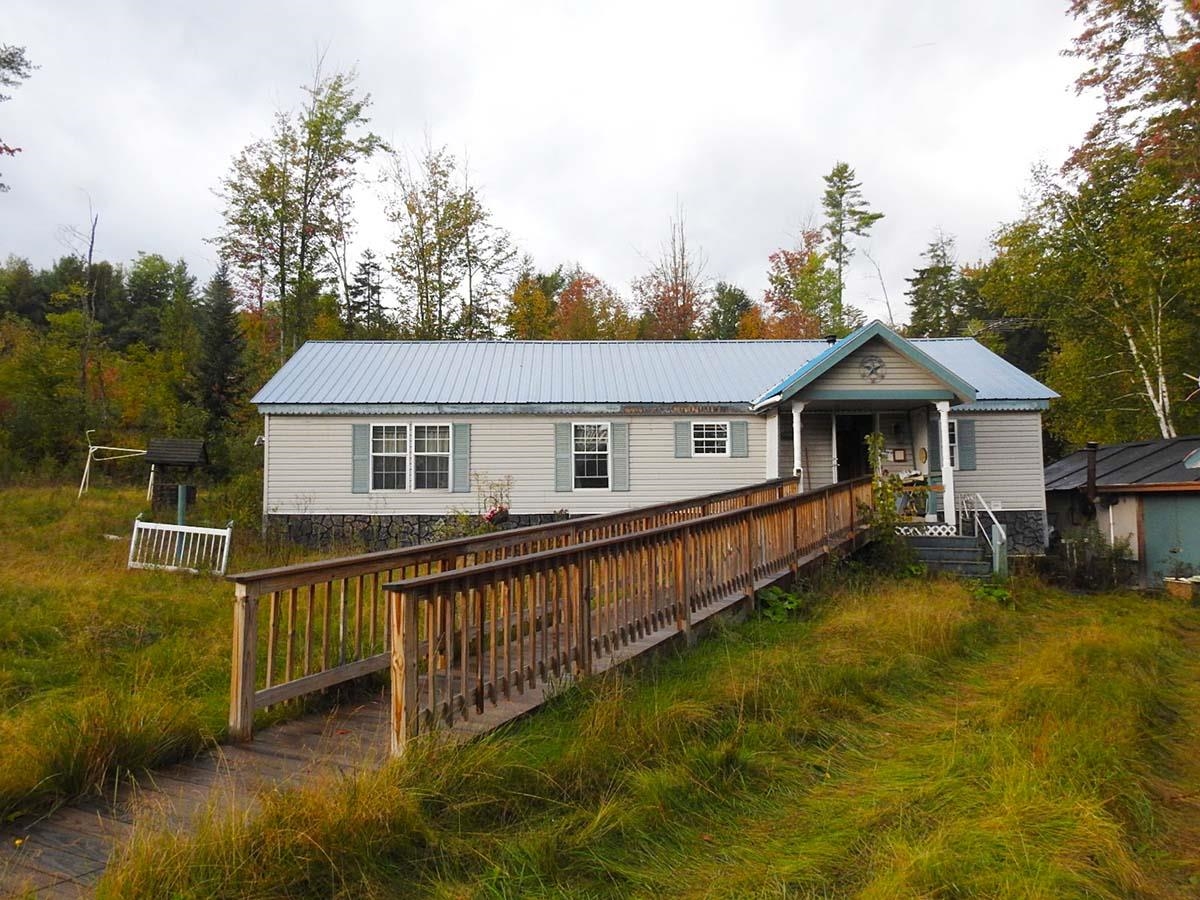529 Center Road Middlesex, VT 05602 - Photo 3 of 34