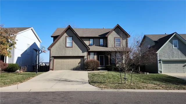 $539,900 | 13721 Parkhill, Overland Park, KS 66221