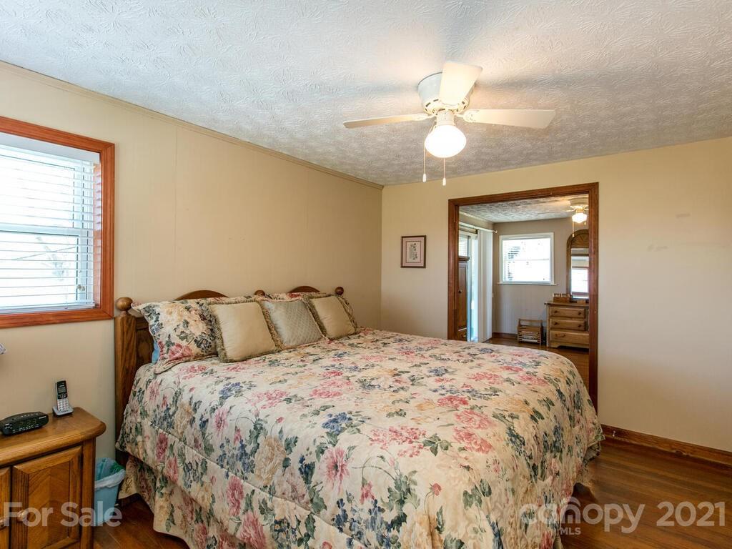 373 Tipton Hill Road Alexander, NC 28701 - Photo 25 of 37 Gallery Image 25