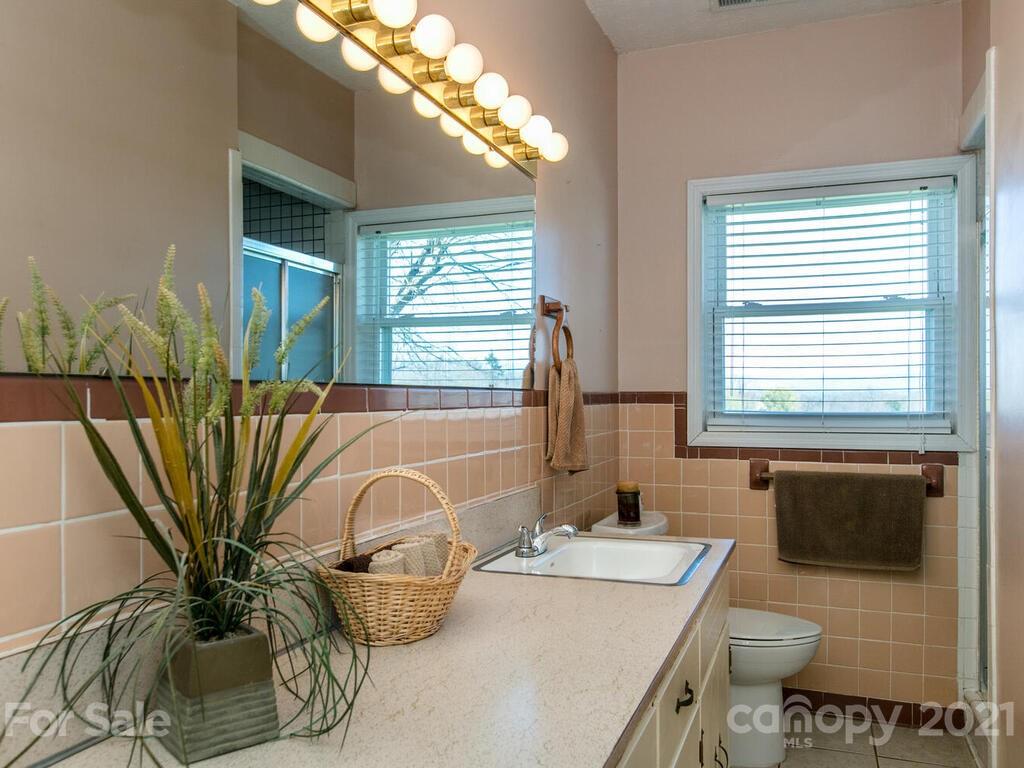 373 Tipton Hill Road Alexander, NC 28701 - Photo 34 of 37 Gallery Image 34