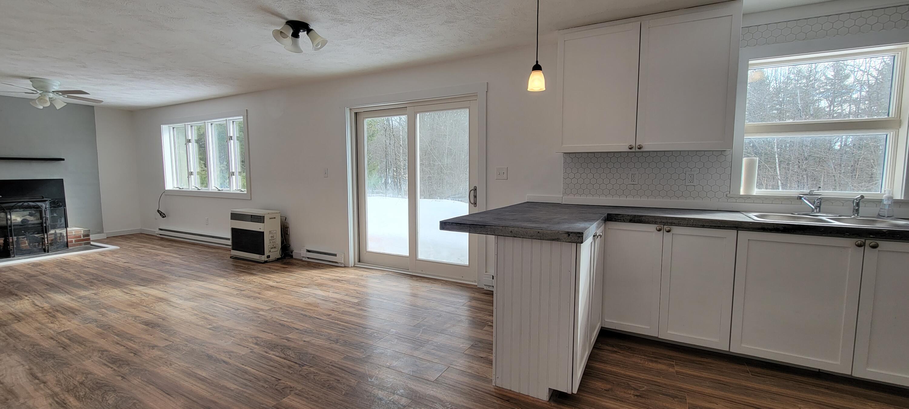 189 Tardiff Road Clinton, ME 04927 - Photo 6 of 17 06. Interior