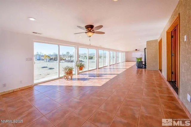 $4,300 | 3165 Green Avenue, Silver Springs, NV 89429