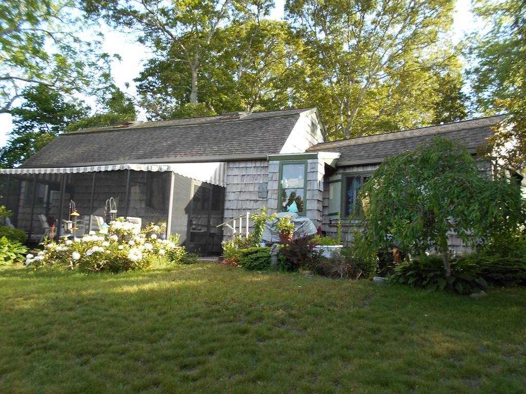 36 Jefferson Shores Road Wareham, MA 02532 - Photo 1 of 6 Gallery Image 1